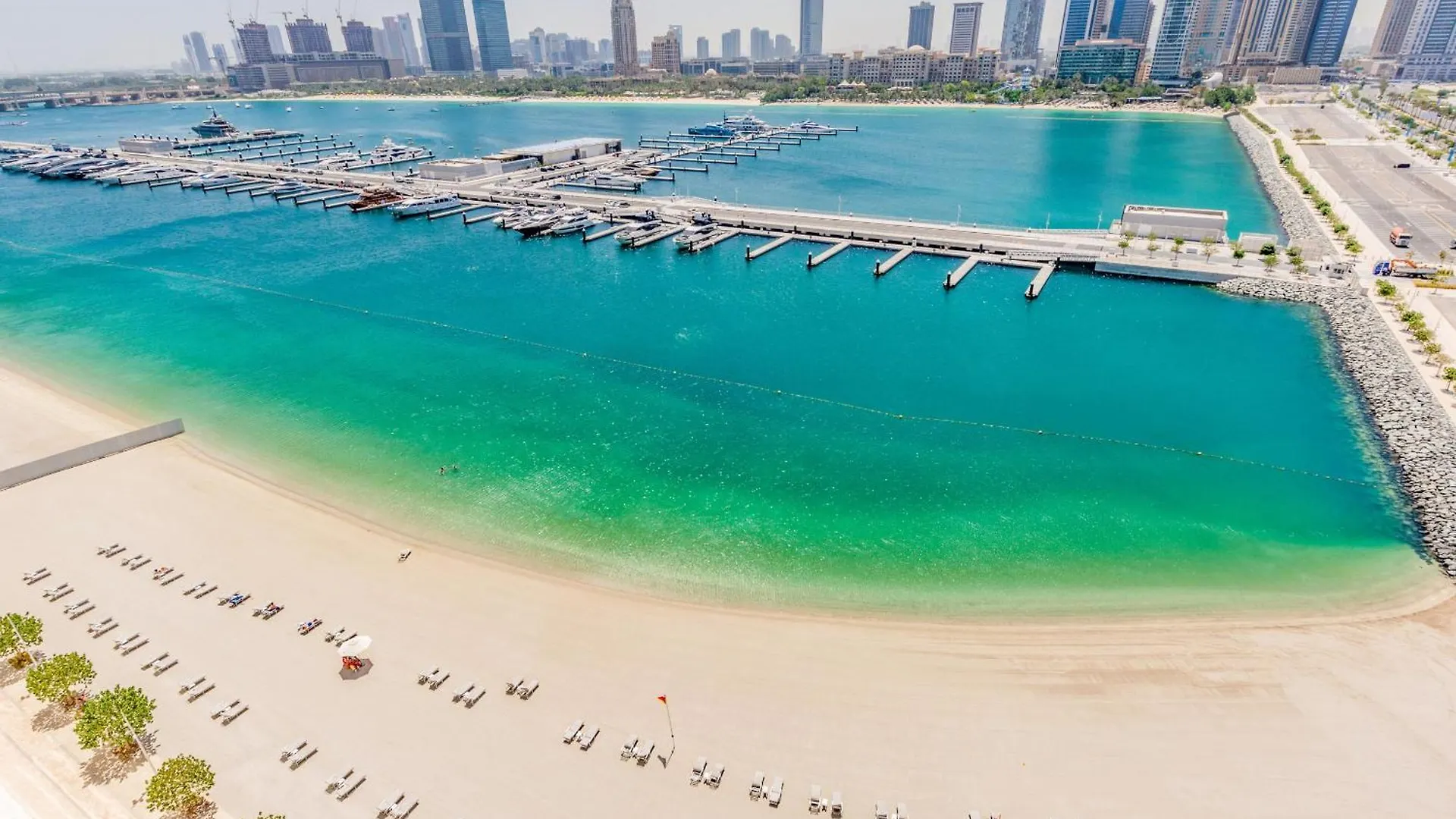 Vayk - Stunning 2 Bd In Emaar Beachfront With Beach Access Apartment Dubai